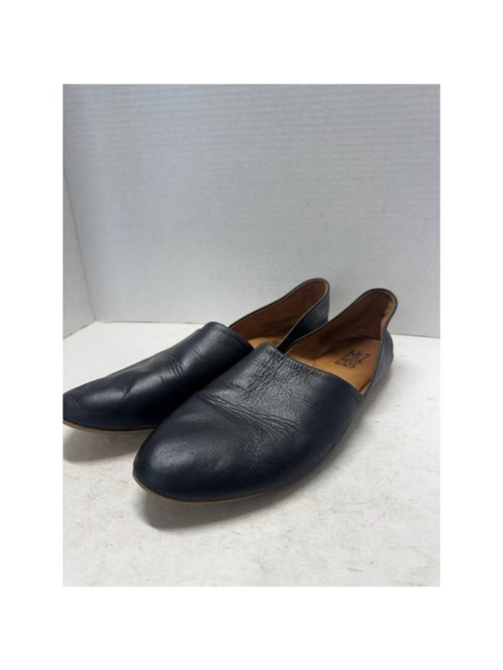 Miz Mooz Kimmy Black Leather Pointed Toe Slip On Flats Size 42 10.5